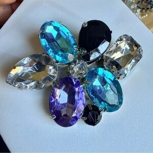Multicolor Gemstone Style Brooch